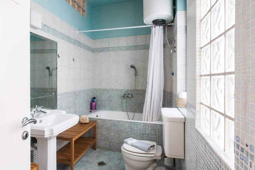 Mid Century 3 Bdr City Centre Townhouse Ateny Zewnętrze zdjęcie